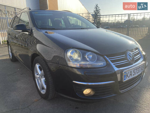 Черный Фольксваген Гольф, объемом двигателя 1.4 л и пробегом 265 тыс. км за 6200 $, фото 2 на Automoto.ua