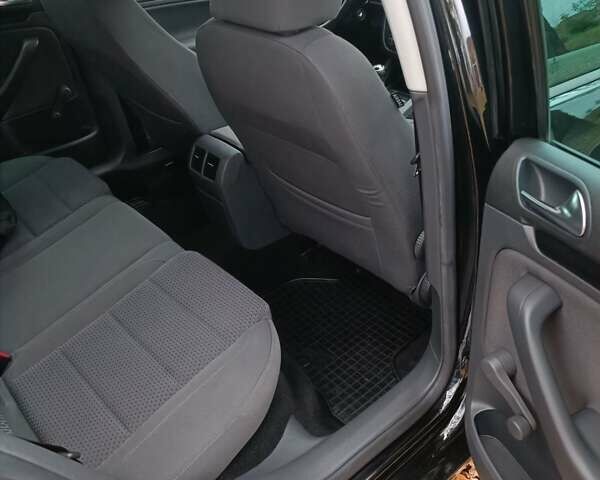 Фольксваген Гольф 2007 у Вінниці на Automoto.ua Чорний Фольксваген Гольф, об'ємом двигуна 1.6 л та пробігом 218 тис. км за 6700 $, фото 32 на Automoto.ua