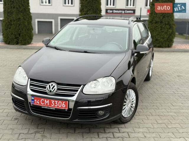 Черный Фольксваген Гольф, объемом двигателя 1.6 л и пробегом 219 тыс. км за 6499 $, фото 4 на Automoto.ua