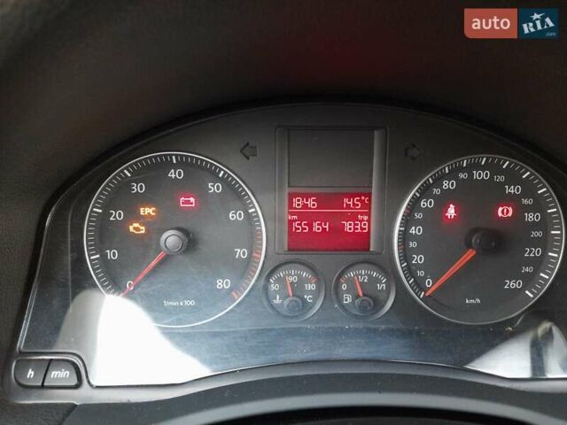 Черный Фольксваген Гольф, объемом двигателя 1.6 л и пробегом 102 тыс. км за 7100 $, фото 20 на Automoto.ua