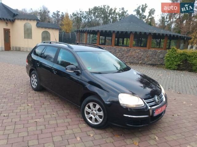 Черный Фольксваген Гольф, объемом двигателя 1.6 л и пробегом 181 тыс. км за 5550 $, фото 5 на Automoto.ua