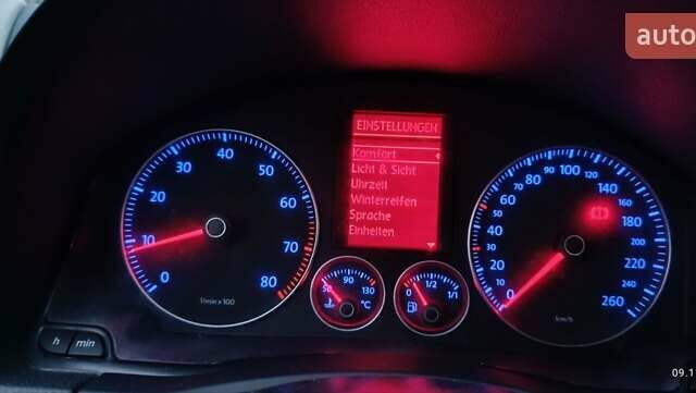 Черный Фольксваген Гольф, объемом двигателя 1.4 л и пробегом 267 тыс. км за 6300 $, фото 15 на Automoto.ua