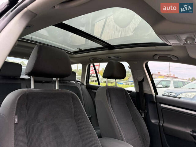 Черный Фольксваген Гольф, объемом двигателя 1.4 л и пробегом 321 тыс. км за 4800 $, фото 34 на Automoto.ua