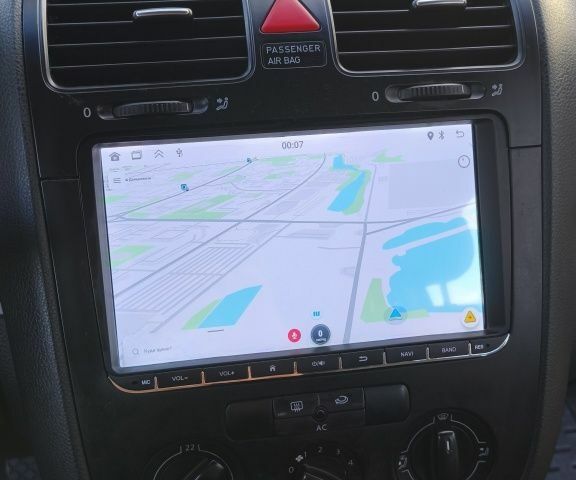 Черный Фольксваген Гольф, объемом двигателя 1.9 л и пробегом 235 тыс. км за 5200 $, фото 7 на Automoto.ua