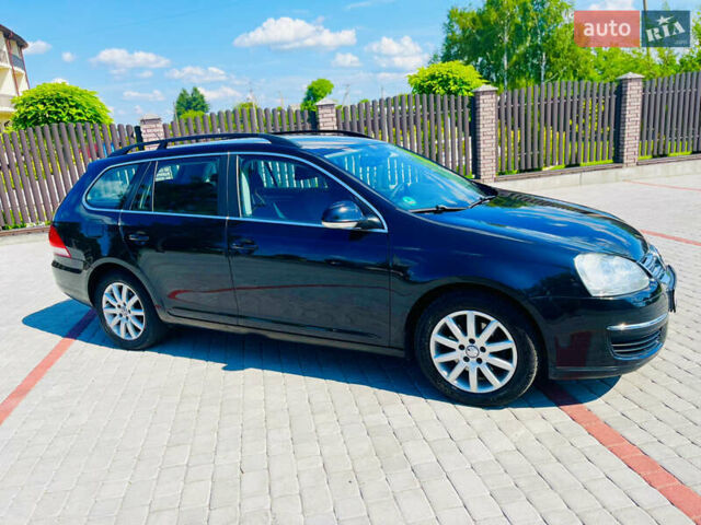 Черный Фольксваген Гольф, объемом двигателя 1.4 л и пробегом 271 тыс. км за 5850 $, фото 3 на Automoto.ua