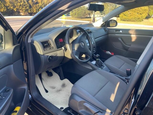 Черный Фольксваген Гольф, объемом двигателя 1.4 л и пробегом 224 тыс. км за 5000 $, фото 1 на Automoto.ua