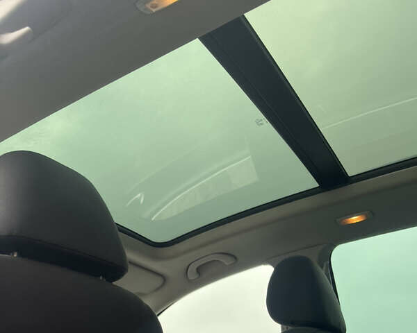 Чорний Фольксваген Гольф, об'ємом двигуна 1.39 л та пробігом 315 тис. км за 5800 $, фото 12 на Automoto.ua