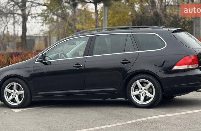 Черный Фольксваген Гольф, объемом двигателя 1.4 л и пробегом 252 тыс. км за 6700 $, фото 12 на Automoto.ua