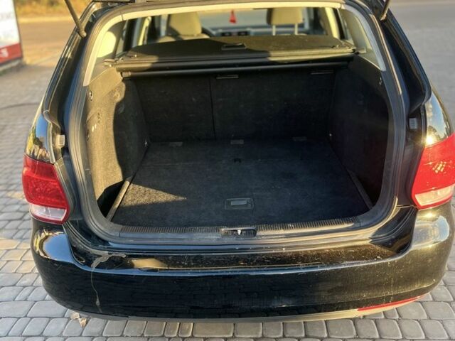 Черный Фольксваген Гольф, объемом двигателя 1.9 л и пробегом 349 тыс. км за 2750 $, фото 2 на Automoto.ua