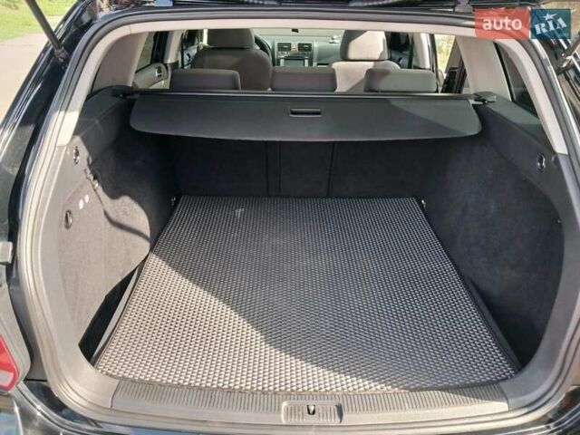 Черный Фольксваген Гольф, объемом двигателя 1.4 л и пробегом 267 тыс. км за 6500 $, фото 5 на Automoto.ua