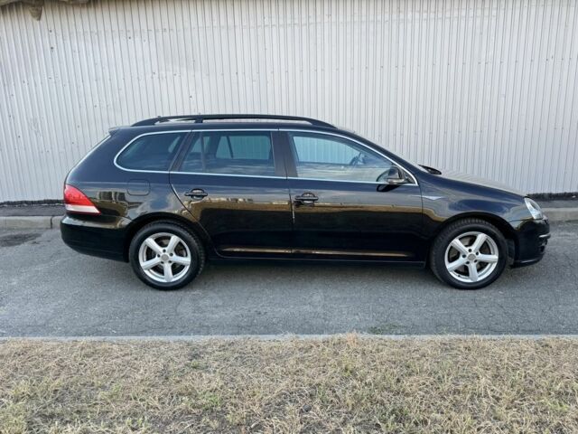 Черный Фольксваген Гольф, объемом двигателя 1.4 л и пробегом 190 тыс. км за 7950 $, фото 3 на Automoto.ua