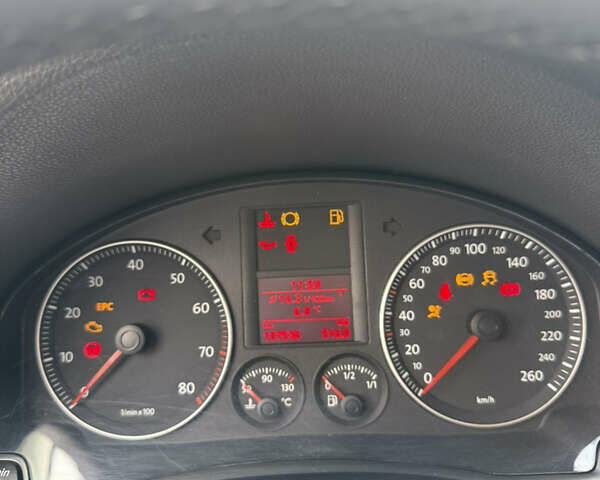 Чорний Фольксваген Гольф, об'ємом двигуна 1.6 л та пробігом 187 тис. км за 7200 $, фото 14 на Automoto.ua