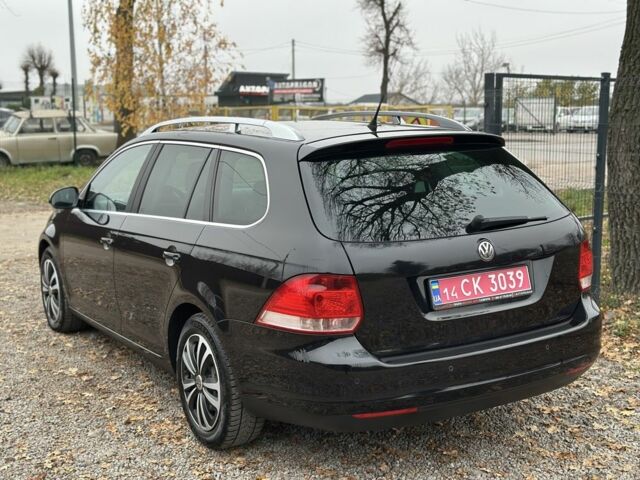 Черный Фольксваген Гольф, объемом двигателя 1.6 л и пробегом 195 тыс. км за 6800 $, фото 4 на Automoto.ua