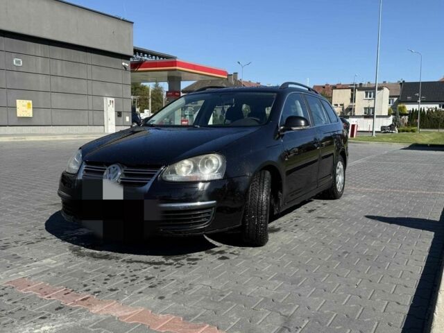 Черный Фольксваген Гольф, объемом двигателя 2 л и пробегом 232 тыс. км за 2400 $, фото 2 на Automoto.ua