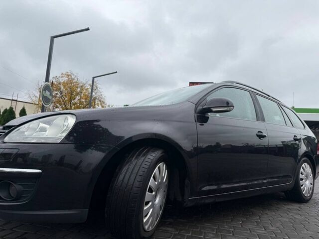 Черный Фольксваген Гольф, объемом двигателя 1.9 л и пробегом 319 тыс. км за 4433 $, фото 3 на Automoto.ua