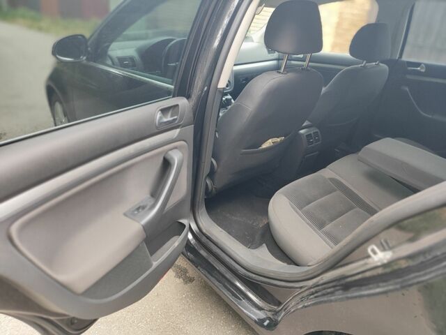 Черный Фольксваген Гольф, объемом двигателя 2 л и пробегом 304 тыс. км за 3400 $, фото 20 на Automoto.ua