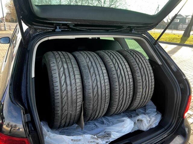 Черный Фольксваген Гольф, объемом двигателя 1.4 л и пробегом 248 тыс. км за 6500 $, фото 8 на Automoto.ua