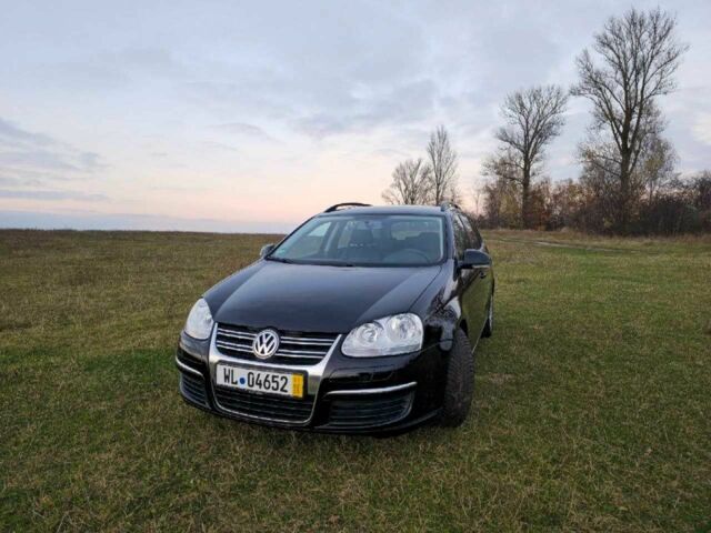 Черный Фольксваген Гольф, объемом двигателя 1.6 л и пробегом 212 тыс. км за 5800 $, фото 8 на Automoto.ua