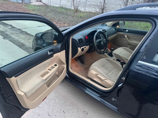 Чорний Фольксваген Гольф, об'ємом двигуна 1.9 л та пробігом 300 тис. км за 2800 $, фото 7 на Automoto.ua