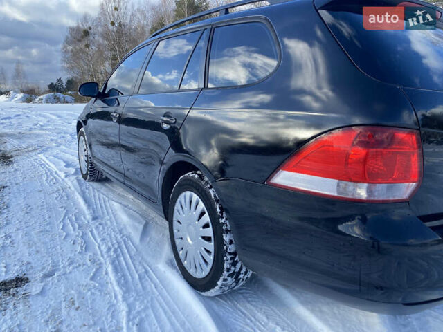 Чорний Фольксваген Гольф, об'ємом двигуна 2 л та пробігом 300 тис. км за 2900 $, фото 5 на Automoto.ua