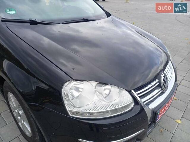 Чорний Фольксваген Гольф, об'ємом двигуна 1.4 л та пробігом 226 тис. км за 5500 $, фото 2 на Automoto.ua