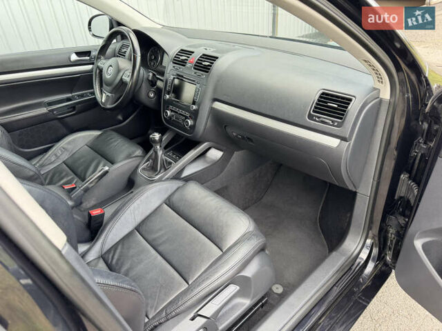 Чорний Фольксваген Гольф, об'ємом двигуна 1.4 л та пробігом 190 тис. км за 7950 $, фото 35 на Automoto.ua