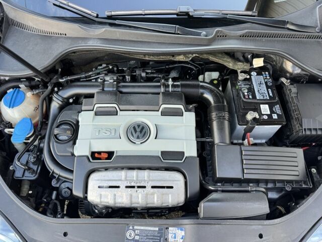 Черный Фольксваген Гольф, объемом двигателя 1.4 л и пробегом 190 тыс. км за 7950 $, фото 11 на Automoto.ua