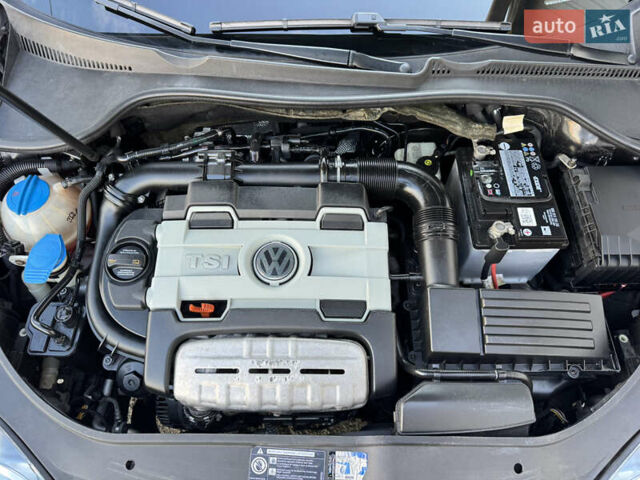 Чорний Фольксваген Гольф, об'ємом двигуна 1.4 л та пробігом 190 тис. км за 7950 $, фото 42 на Automoto.ua