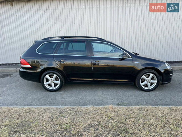 Чорний Фольксваген Гольф, об'ємом двигуна 1.4 л та пробігом 190 тис. км за 7950 $, фото 44 на Automoto.ua