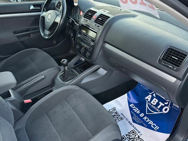 Черный Фольксваген Гольф, объемом двигателя 1.4 л и пробегом 214 тыс. км за 6700 $, фото 8 на Automoto.ua