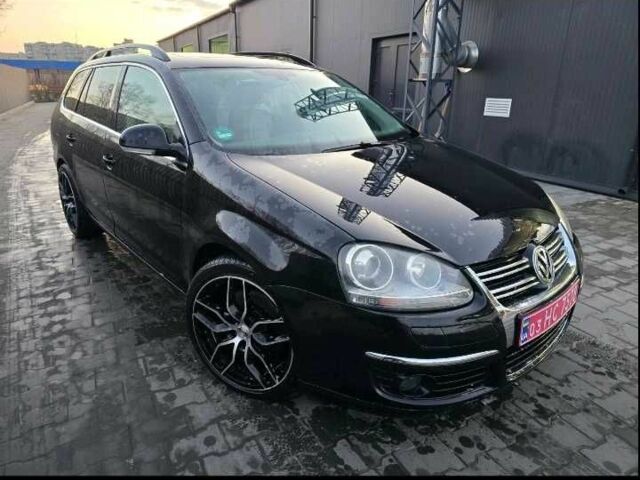 Черный Фольксваген Гольф, объемом двигателя 1.4 л и пробегом 203 тыс. км за 6900 $, фото 5 на Automoto.ua