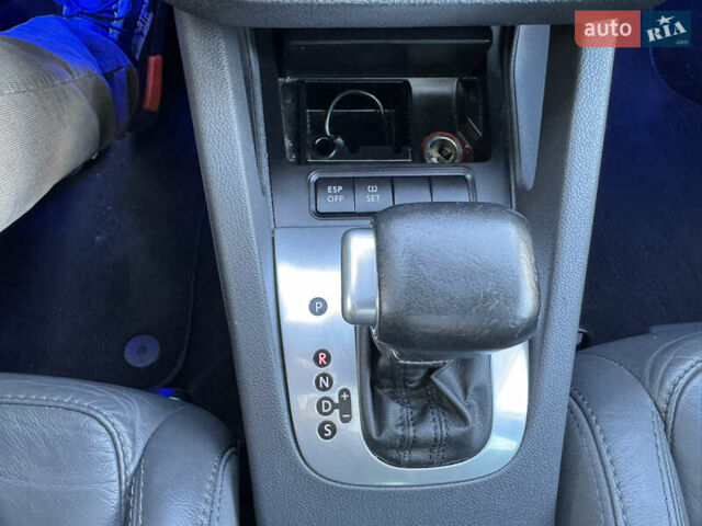 Чорний Фольксваген Гольф, об'ємом двигуна 1.4 л та пробігом 190 тис. км за 7950 $, фото 32 на Automoto.ua