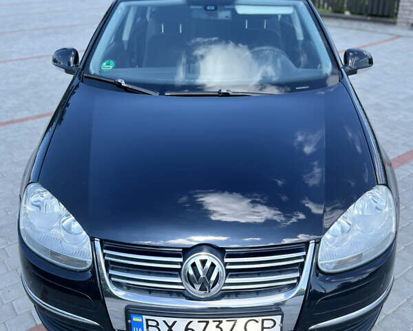 Черный Фольксваген Гольф, объемом двигателя 1.4 л и пробегом 271 тыс. км за 5850 $, фото 1 на Automoto.ua