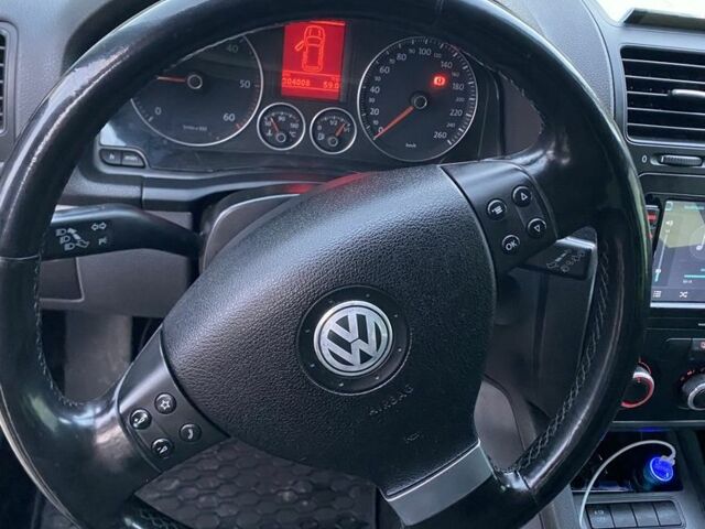 Черный Фольксваген Гольф, объемом двигателя 1.9 л и пробегом 304 тыс. км за 6200 $, фото 7 на Automoto.ua