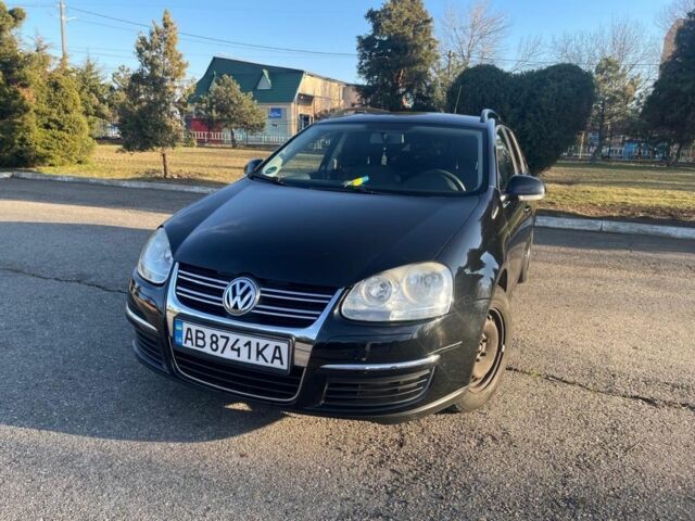 Черный Фольксваген Гольф, объемом двигателя 1.4 л и пробегом 224 тыс. км за 5000 $, фото 6 на Automoto.ua