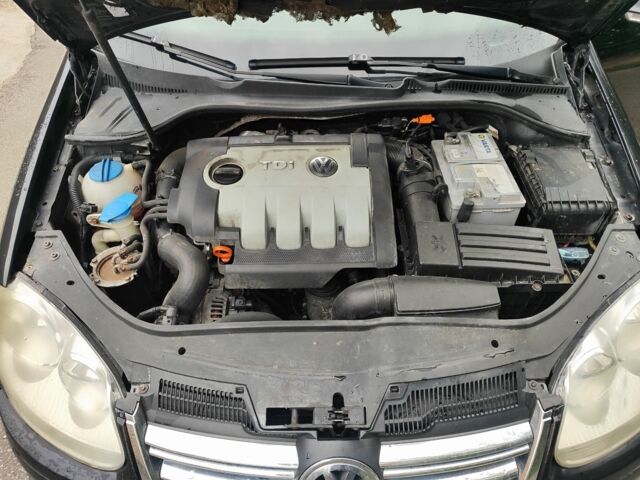 Черный Фольксваген Гольф, объемом двигателя 2 л и пробегом 304 тыс. км за 3400 $, фото 11 на Automoto.ua