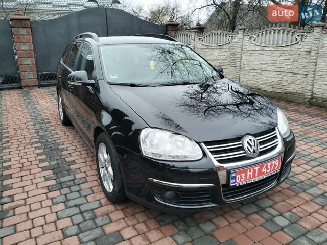 Черный Фольксваген Гольф, объемом двигателя 1.6 л и пробегом 230 тыс. км за 5800 $, фото 13 на Automoto.ua