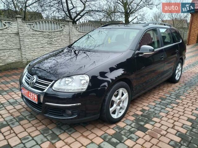 Черный Фольксваген Гольф, объемом двигателя 1.6 л и пробегом 230 тыс. км за 5800 $, фото 23 на Automoto.ua