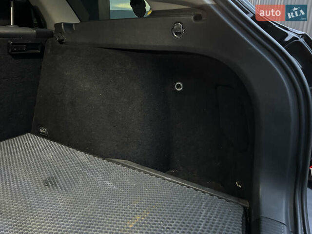 Черный Фольксваген Гольф, объемом двигателя 1.9 л и пробегом 289 тыс. км за 7450 $, фото 31 на Automoto.ua