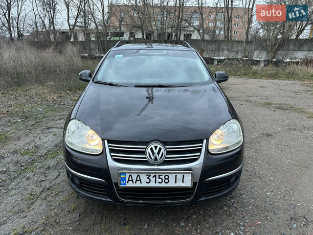 Черный Фольксваген Гольф, объемом двигателя 1.9 л и пробегом 210 тыс. км за 5000 $, фото 18 на Automoto.ua