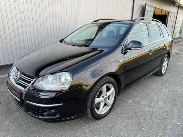 Черный Фольксваген Гольф, объемом двигателя 1.4 л и пробегом 190 тыс. км за 7950 $, фото 1 на Automoto.ua