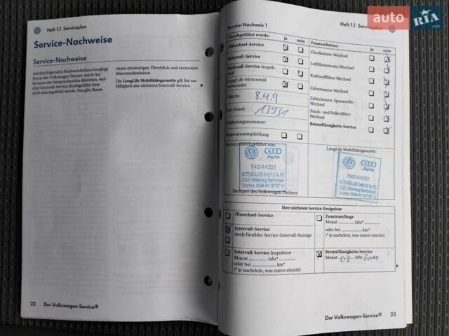 Черный Фольксваген Гольф, объемом двигателя 1.6 л и пробегом 230 тыс. км за 5800 $, фото 21 на Automoto.ua