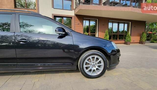 Чорний Фольксваген Гольф, об'ємом двигуна 1.6 л та пробігом 199 тис. км за 6100 $, фото 23 на Automoto.ua