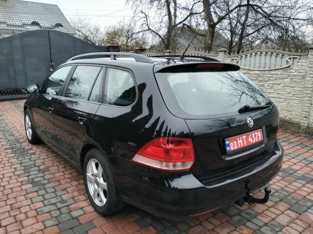 Черный Фольксваген Гольф, объемом двигателя 0 л и пробегом 230 тыс. км за 5800 $, фото 3 на Automoto.ua