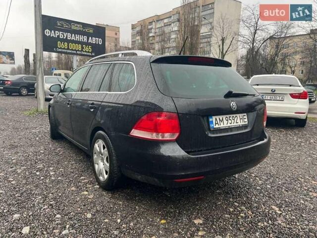 Черный Фольксваген Гольф, объемом двигателя 1.39 л и пробегом 202 тыс. км за 6500 $, фото 3 на Automoto.ua