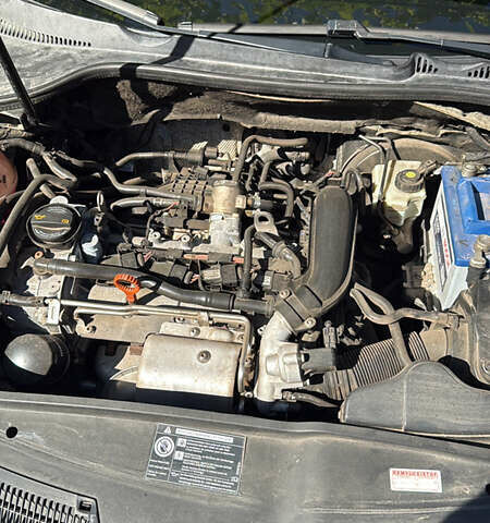 Фольксваген Гольф 2008 в Александрие на Automoto.ua Черный Фольксваген Гольф, объемом двигателя 1.4 л и пробегом 138 тыс. км за 6500 $, фото 7 на Automoto.ua