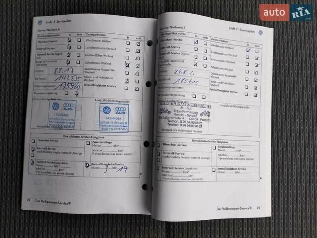 Черный Фольксваген Гольф, объемом двигателя 1.6 л и пробегом 230 тыс. км за 5800 $, фото 2 на Automoto.ua