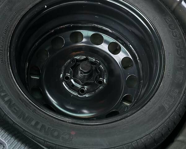 Чорний Фольксваген Гольф, об'ємом двигуна 1.4 л та пробігом 240 тис. км за 5300 $, фото 50 на Automoto.ua