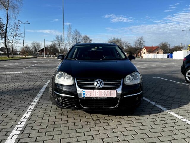 Черный Фольксваген Гольф, объемом двигателя 1.4 л и пробегом 248 тыс. км за 6500 $, фото 2 на Automoto.ua