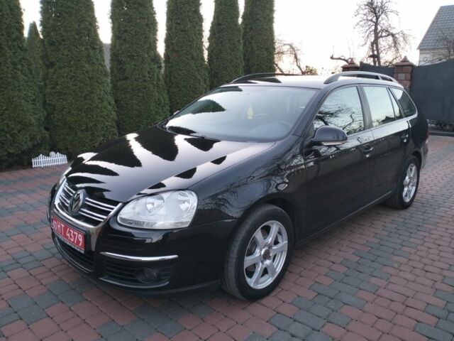 Черный Фольксваген Гольф, объемом двигателя 0 л и пробегом 230 тыс. км за 5800 $, фото 7 на Automoto.ua